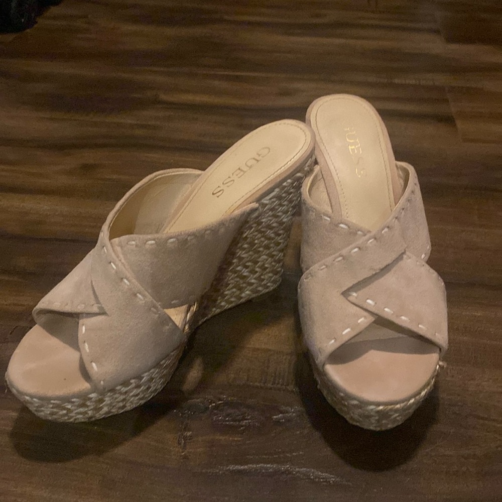 Guess Espadrille Wedge Sandals Cream, size 7